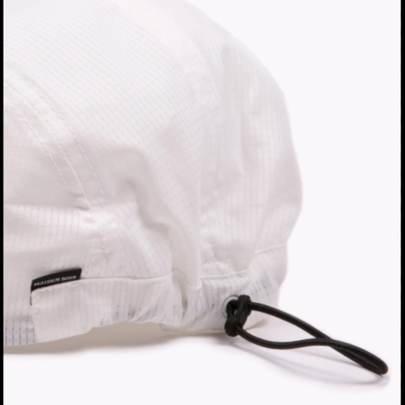 Maiden Noir Mesh runner cap - Picture 2 of 7